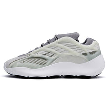 Load image into Gallery viewer, Times New Roman 2020 Spring Men‘s Sneakers Male Casual Shoes Outdoor Non-slip Adult Footwear Luxury Breathable Man Sneakers
