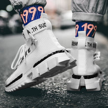 Load image into Gallery viewer, 2020 Men's luxury sneakers "PAI-WEITE"
