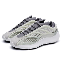 Load image into Gallery viewer, Times New Roman 2020 Spring Men‘s Sneakers Male Casual Shoes Outdoor Non-slip Adult Footwear Luxury Breathable Man Sneakers

