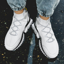 Load image into Gallery viewer, 2020 Men's luxury sneakers "Unruly Bull"
